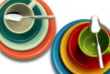 2 rainbow colored place settings