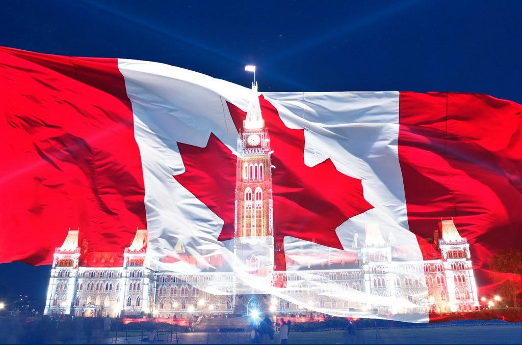 http://pixabay.com/en/canada-day-flag-canadian-symbol-614290/