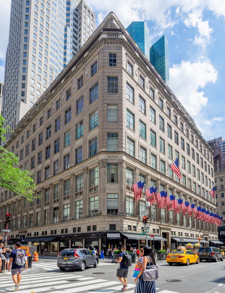 Image of Sax Fifth Avenue store in New York City