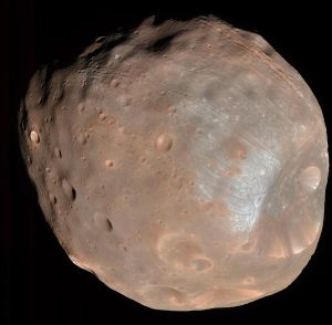 Colour photo of Phobos.