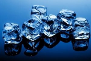 Photo of 6 ice cubes