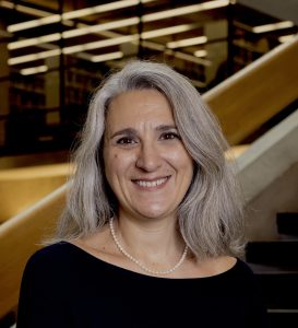 Photograph of author Amy Hallaran
