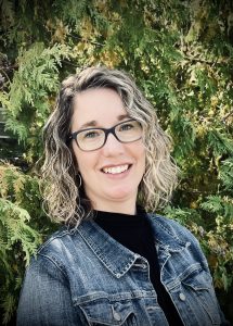Headshot photograph of Holly Bates