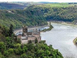 Castle Katz in the Rhine Valley.