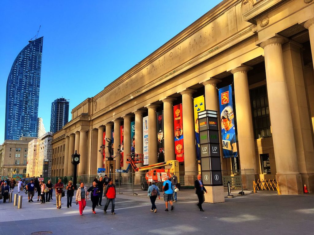 Photo of the main entrance to Union Station in Toronto on a busy day.