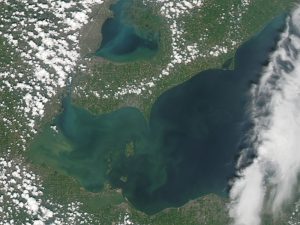 Nasa image of algae bloom in Lake Erie from space.