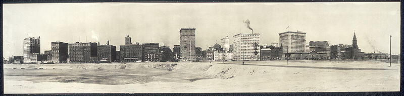 Chicago in 1910 from Michigan Ave
