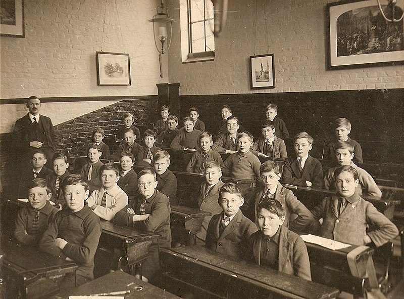 Classroom in the 1920s